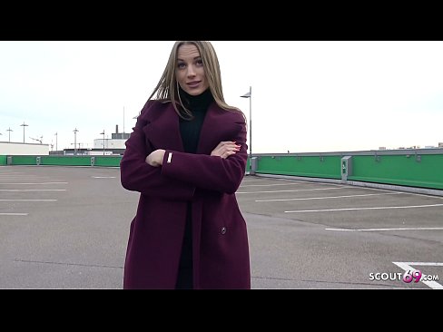 ❤️ SAKSA SKAUT ON UNISTUS, MIS PUUDUTAB STEELE, PARKIMISPLATSIL KIHUTAMINE JA SEKSIKAS RAHA EEST ️❌ Sluts at us ☑