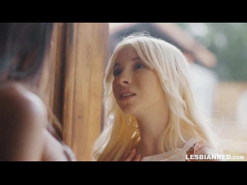 ❤️ Tüdruk tuleb paar kuud hiljem koju ja jõuab sööma oma kasuema tussu ️❌ Sluts at us ☑
