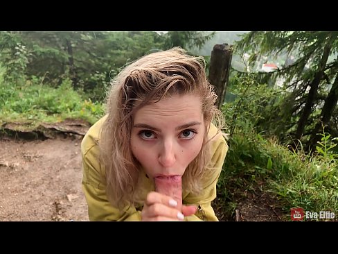 ❤️ Tüdruk neelab sperma pärast avalikku blowjobi - Eva Elfi ️❌ Sluts at us ☑